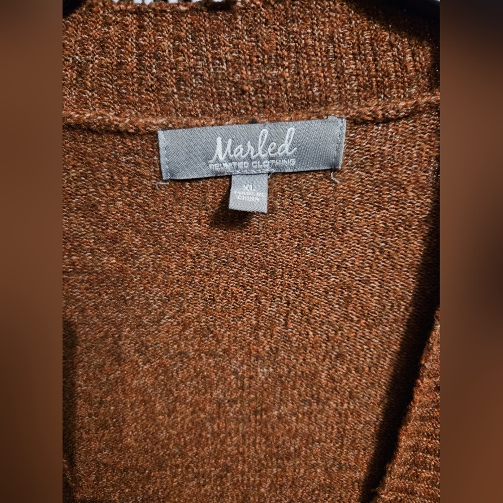 Cardigan - Picture 2 of 2